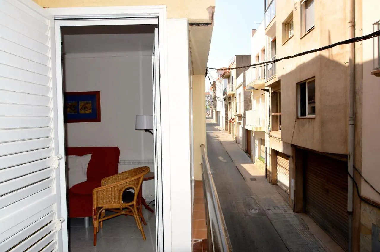 Enric Serra 54 L' Escala 0*,  Ισπανία